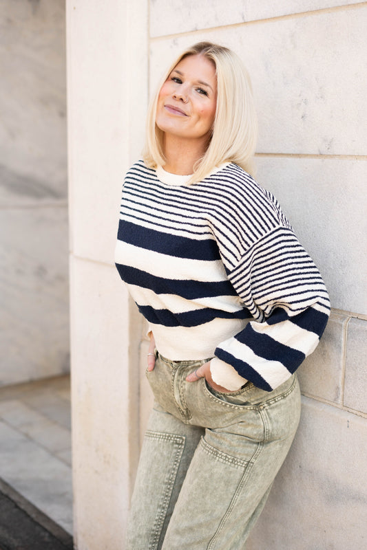 MULTI STRIPE KNITTED CASUAL SWEATER  NAVY