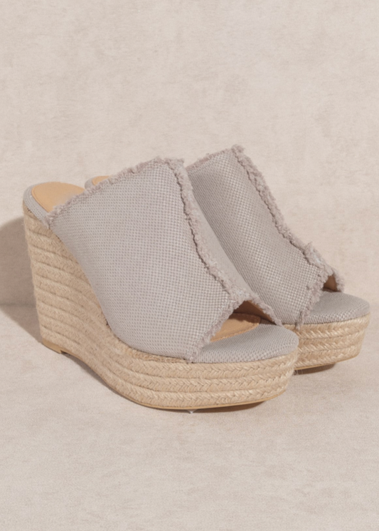 BLISS Distressed Linen Wedge