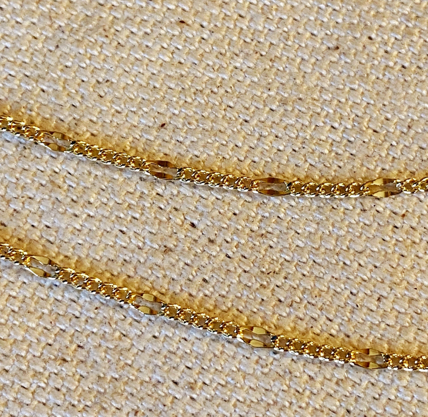 226 18k Gold Filled Beaten Figaro Chain 18 inch