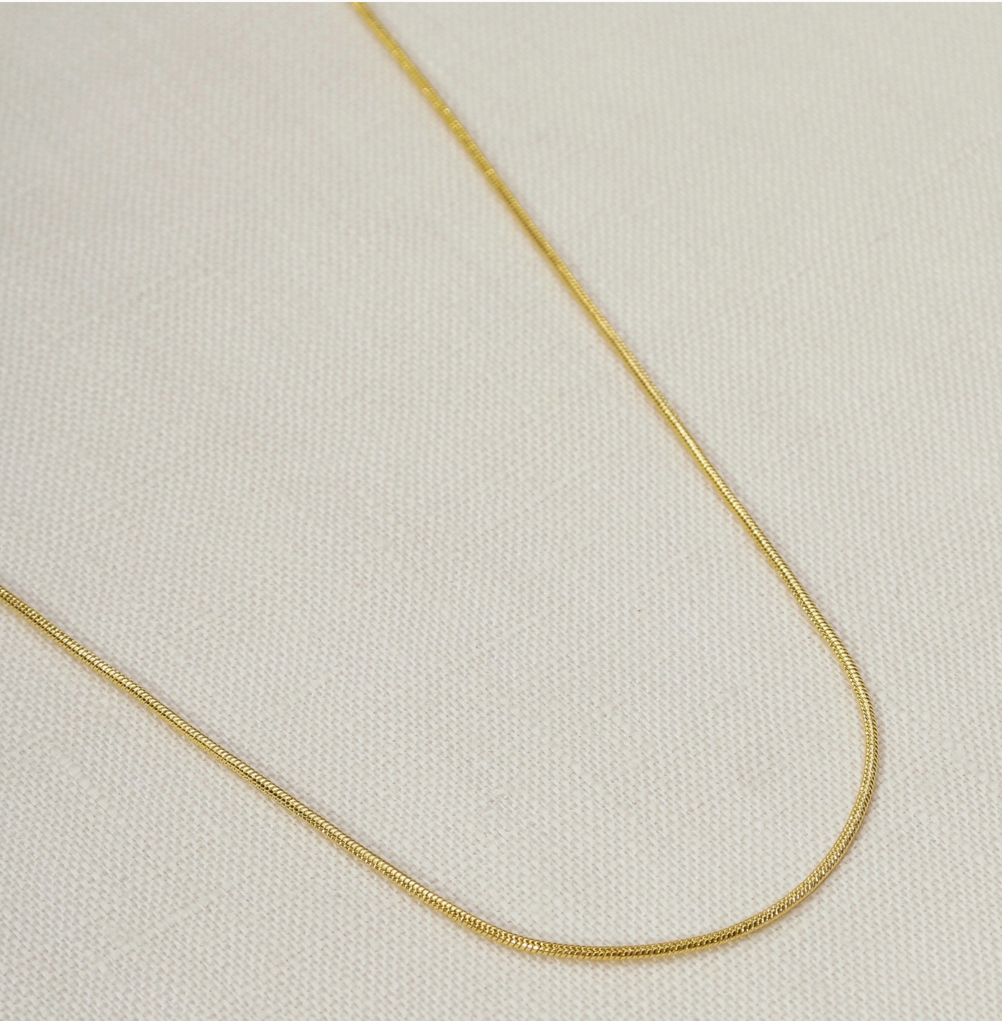 181 18k Gold Filled 1.2 mm Round Snake Chain Necklace